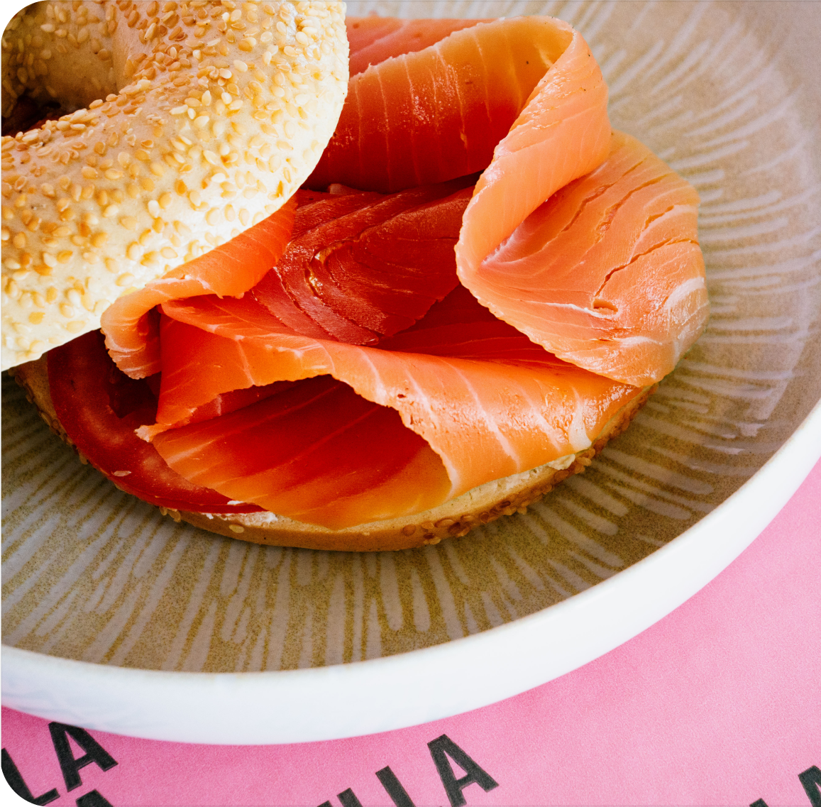 Smoked salmon bagel on a Bella&Bona plate
