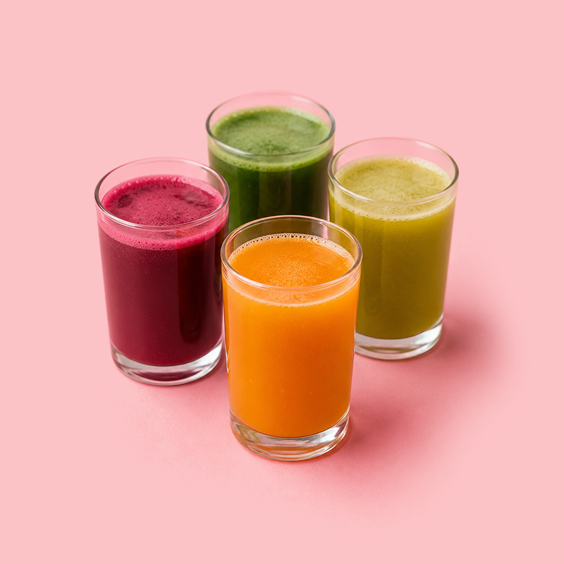 Juice station (fresh-squeezed)